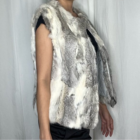 RABBIT FUR VEST - Picture 1 of 3